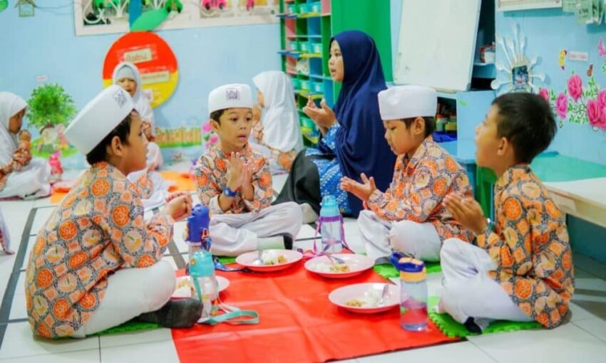 Moral Menjadi Pilar Penting Dalam Pembentukan Karakter Anak